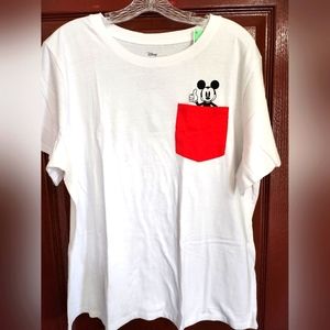 NWT Mickey Mouse short-sleeved tee, size 2X #64